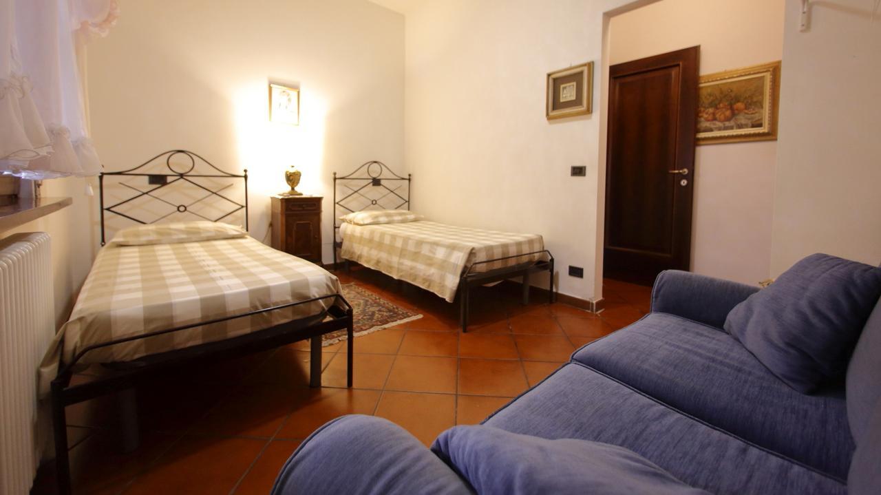 B&B Domus סירמיונה מראה חיצוני תמונה