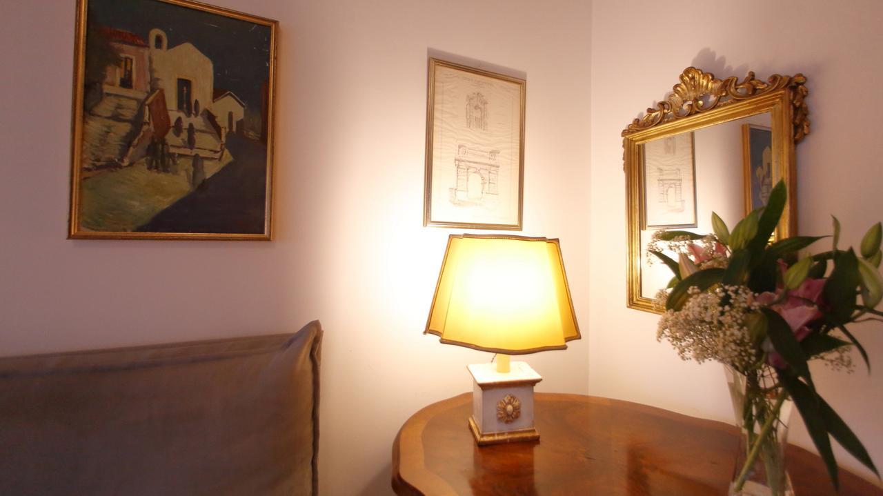 B&B Domus סירמיונה מראה חיצוני תמונה